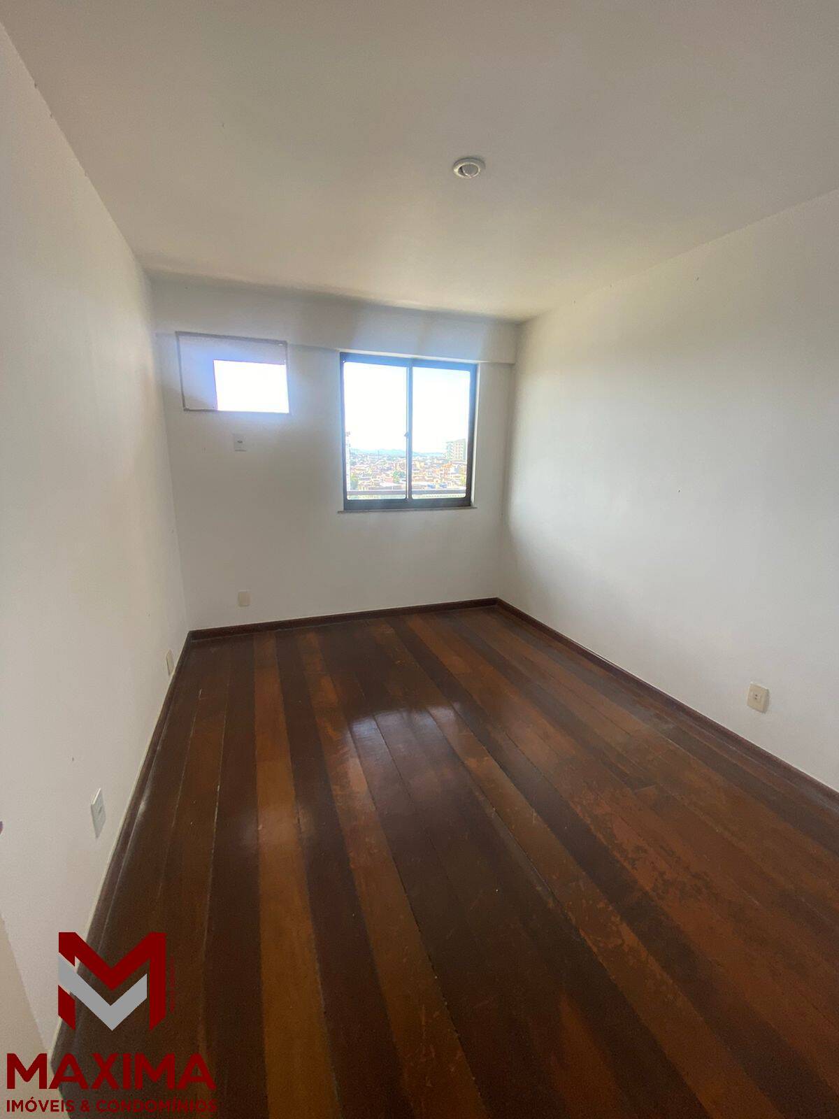 Apartamento para alugar com 3 quartos, 132m² - Foto 6