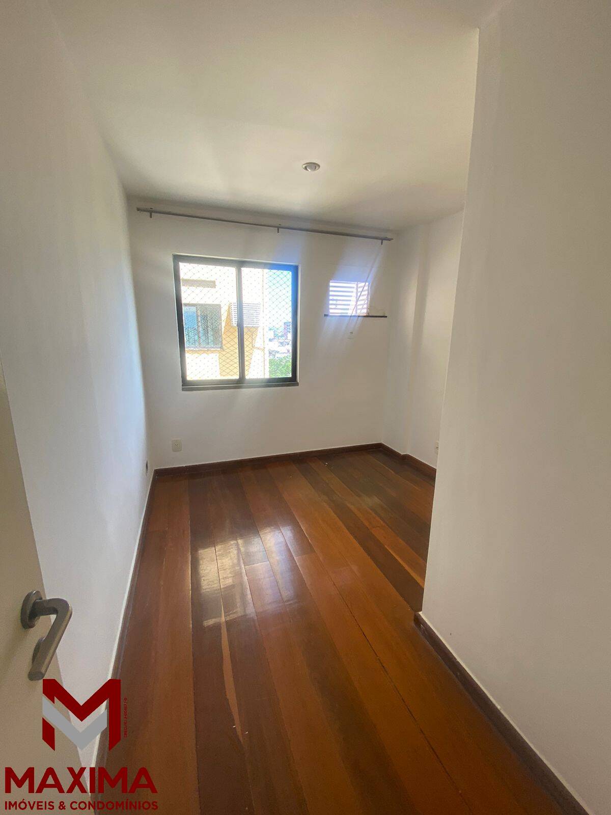 Apartamento para alugar com 3 quartos, 132m² - Foto 18