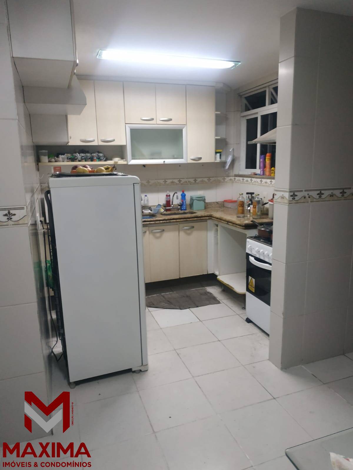 Apartamento à venda com 3 quartos, 130m² - Foto 14